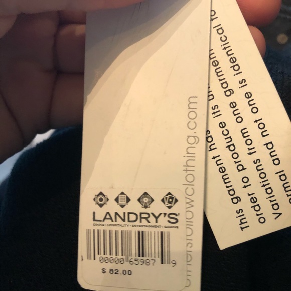 Black sweater with hoodie - Picture 4 of 4